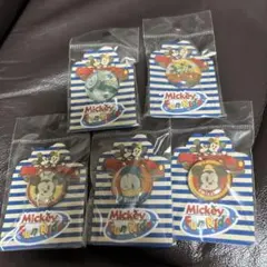 レトロ　レア　ディズニーストア　ミッキーファンライド　ピンズ　まとめ売り