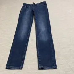 Levi's 311 Shaping Skinny デニム 24