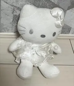 2002年ハローキティ ファスナーマスコット ドレスお姫様風 - メルカリ