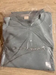 UNIQLO POPMART UT ラブブ　ブルー　スウェットシャツ 150cm