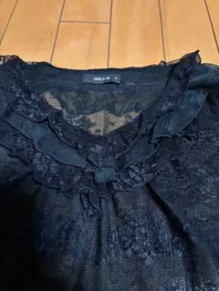 COMME CA ISM ブラック レース　ノースリーブ