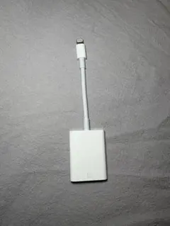 【動作確認済】Apple純正　Lightning　SDカードリーダー