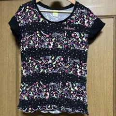 adidas フルーツ柄 Tシャツ