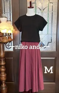 ーniko and... ー 【極美品】 M ボルドー フレアロングスカート