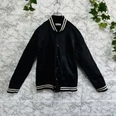 ブラウニー　ブラック スタジャン サテン風　バックロゴ　美品　男女兼用　【Ｍ】