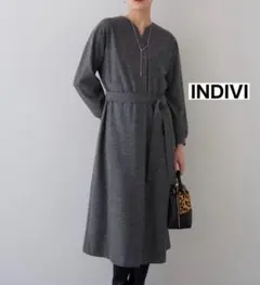 インディヴィ【未使用】【ウール混／ベルト付】美シルエットVネックワンピース