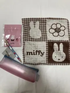 ミッフィ ハンドタオル　ボールペン