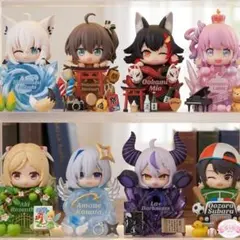 ホロライブ　ひっかけフィギュア 8体セット♪のサムネイル