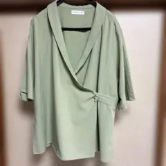 【最終値下】antiqua 半袖 カシュクール風トップスのサムネイル