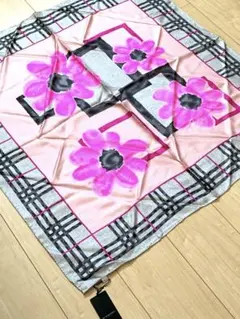 【新品タグ付き】 BURBERRY ピンク花柄 大判スカーフ 87×87