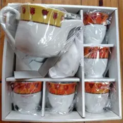 Guy Laroche ティーカップセット