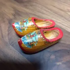 風景画付き木製ミニチュア靴