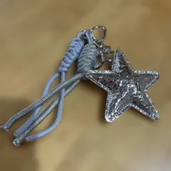 スターモチーフ キーホルダー シルバー