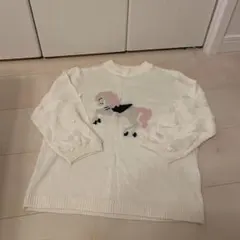 白ニットのサムネイル