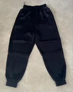 LOEWE(ロエベ) アナグラム トラックカーゴパンツ ネイビー XS　刺繍 LOEWE(ロエベ) アナグラム トラックカーゴパンツ ネイビー XS 刺繍