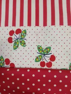 VP 27 ヴィンテージ　パッチワーク用ハギレセット　3枚