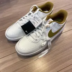Nike ガンマフォース　ウィメンズ　27.5cmのサムネイル