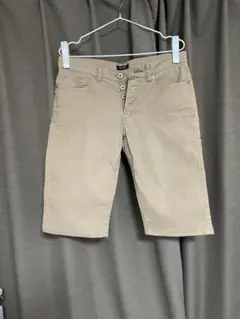 バーバリー　ブラックレーベル　76 ハーフパンツ　ベージュ　ボタン　コーデュロイ