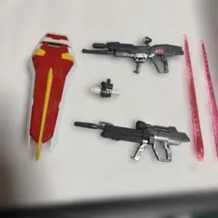 HG ストライクガンダム ビームライフル×2 シールド 武器パーツセットジャンク