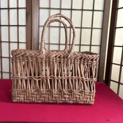 Item thumbnail for item d539a041-2124-41f8-ab17-7854a364f97b