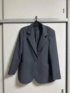 グレー テーラードジャケット