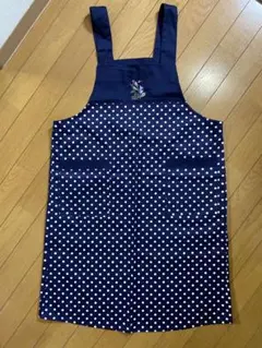 りんごの気持ち　水玉模様エプロン バラの刺繍付き　未使用品