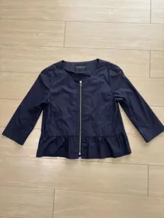 美品 ストロベリーフィールズ ペプラムジャケット 紺 七分袖のサムネイル