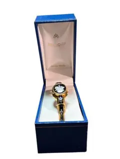 希少美品✨Andre Mouche ゴールド腕時計 スイス製 バングルタイプ 美品】Andre mouche フラワー バングルウォッチ⭐︎ - メルカリ