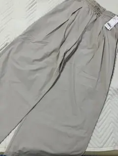 ゲリラセール【aloyoga】新品ベージュ ワイドパンツ ヨガウェアMサイズ