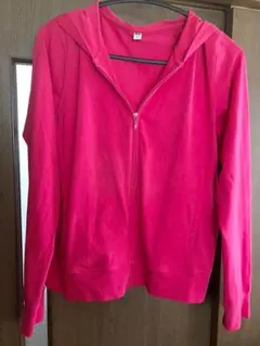 ユニクロ パーカー