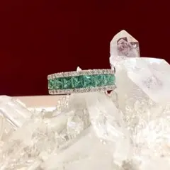 ヴィンテージ デザイン　アクセサリー　シルバー　リング　指輪エメラルドグリーンのサムネイル