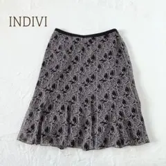 インディヴィ　M ひざ丈スカート　フレア　総柄　花柄　ラメ入り　裏地あり