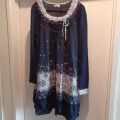 axes femme 雪の結晶柄 長袖チュニック ネイビー