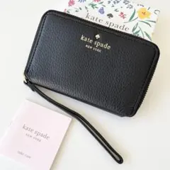 【新品】kate spade がさばる財布を持ち歩きたくない時に❤︎ ミニ財布