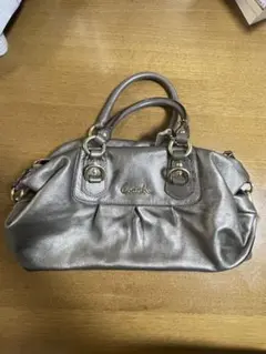 COACH ハンドバッグ メタリックグレー