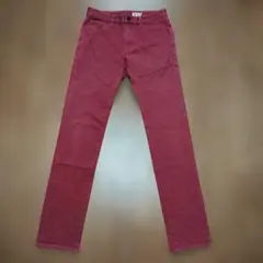 UNIQLO　 ユニクロのスキニーフィットカラージーンズ