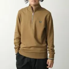 FRED PERRY グレイッシュベージュ ジップアップ スウェット S - メルカリ