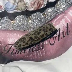 ヒョウ柄ベレー帽