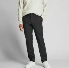 UNIQLO　メンズ　防風スリムフィットチノ　85cm　ブラック