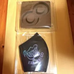 KAMINASHI 8 黒 ロゴ入りアイテム