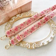 残りわずか☆スマホショルダーストラップ／インド刺繍／ハンドメイド／ピンクゴールド