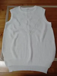 Item thumbnail for item 46cee3e9-cbbb-4a81-9f6d-7ee964143c4d