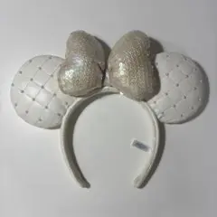 ディズニーカチューシャ キルティングレザーパール