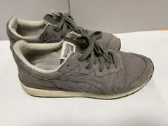 Onitsuka Tiger グレー スニーカー