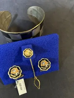 KENZO フラワーモチーフ　カフス＆タイピン