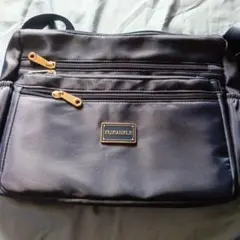 XIUXIANXILE ブラックショルダーバッグ