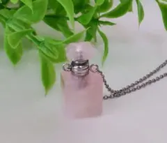 【セール】ローズクォーツ天然石 ミニ香水瓶 ネックレス シルバー チェーン