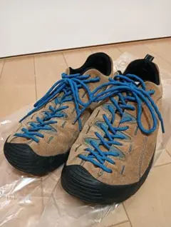 keen jasper スニーカー