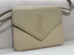 【抹茶様専用】YSL イヴサンローラン ショルダーバッグ　ロゴ型抜き