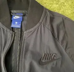 NIKE ナイロンジャケット M 短丈